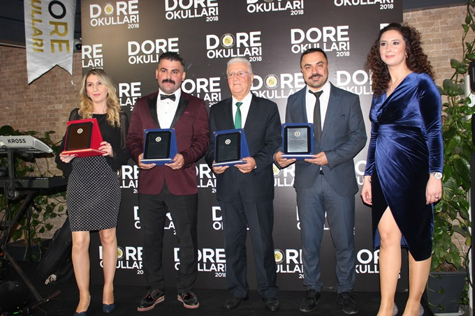 Dore Okulları Öğretmenler Gününü Ödülle Taçlandırdı