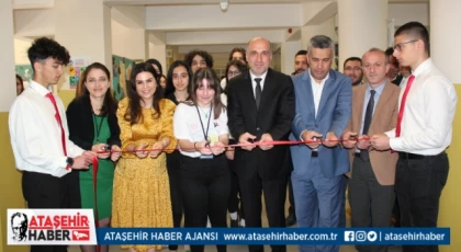 Ataşehir Rotary Anadolu Lisesi’nde 4006 Tübitak Bilim Fuarı Açıldı!