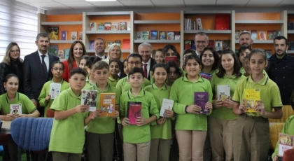 Mustafa Öncel İlk ve Ortaokulu'na 2 farklı kütüphane kazandırıldı